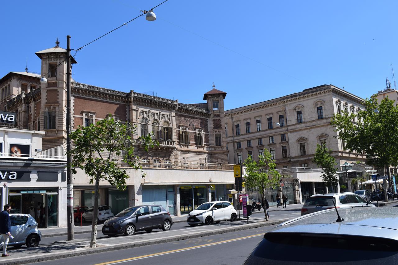Il Cortiletto Di Piazza Verga Катания Экстерьер фото